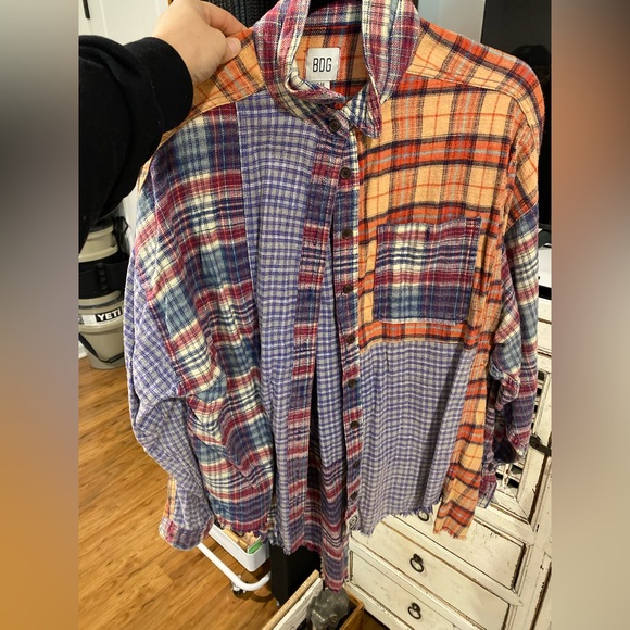 BOG BLOUSE - Picture 2 of 2